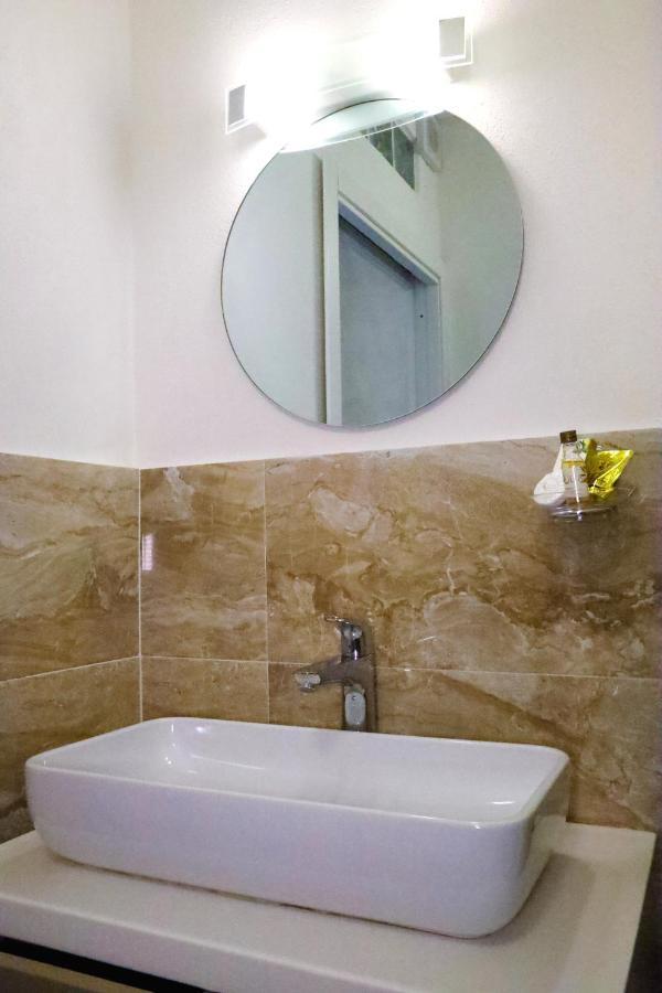 Afrodite Accomodation Тропея Экстерьер фото