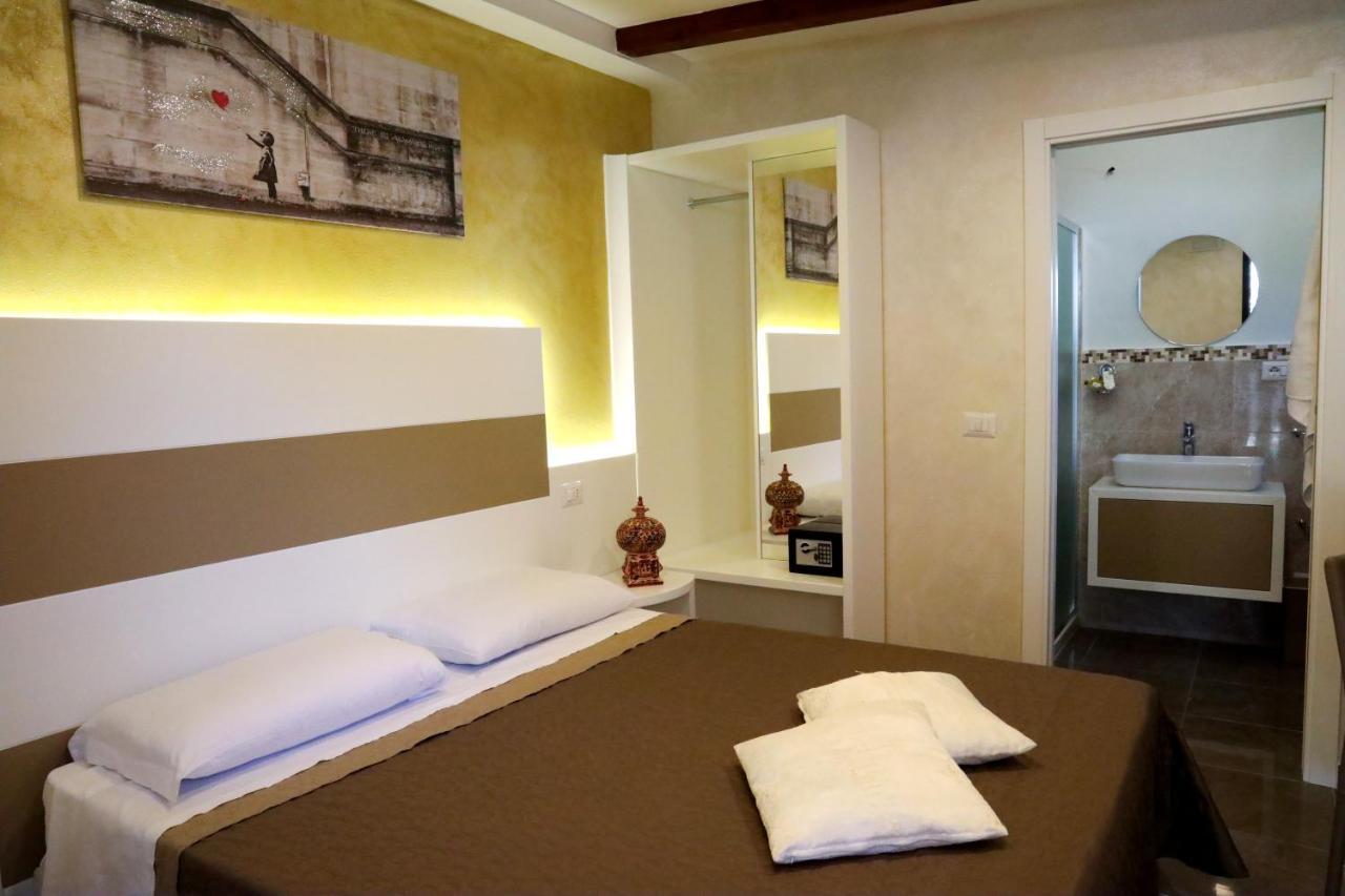 Afrodite Accomodation Тропея Экстерьер фото