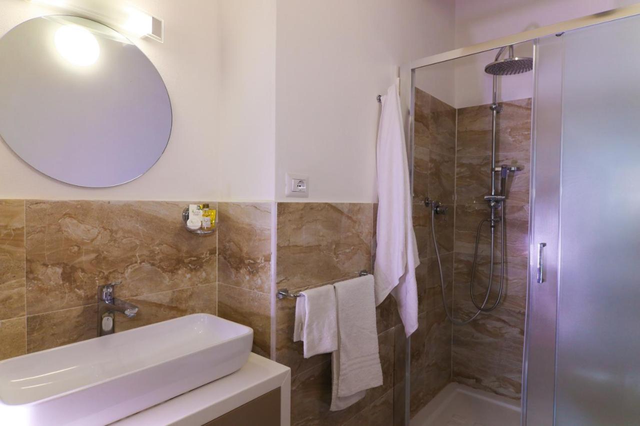 Afrodite Accomodation Тропея Экстерьер фото